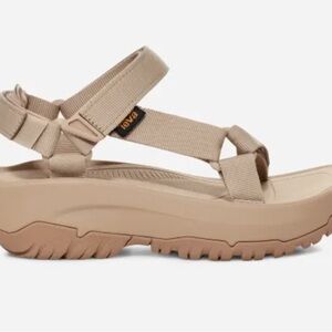 Teva Hurricane XLT2 Ampsole Tan Sport Sandals in Sesame, Women’s Size 9